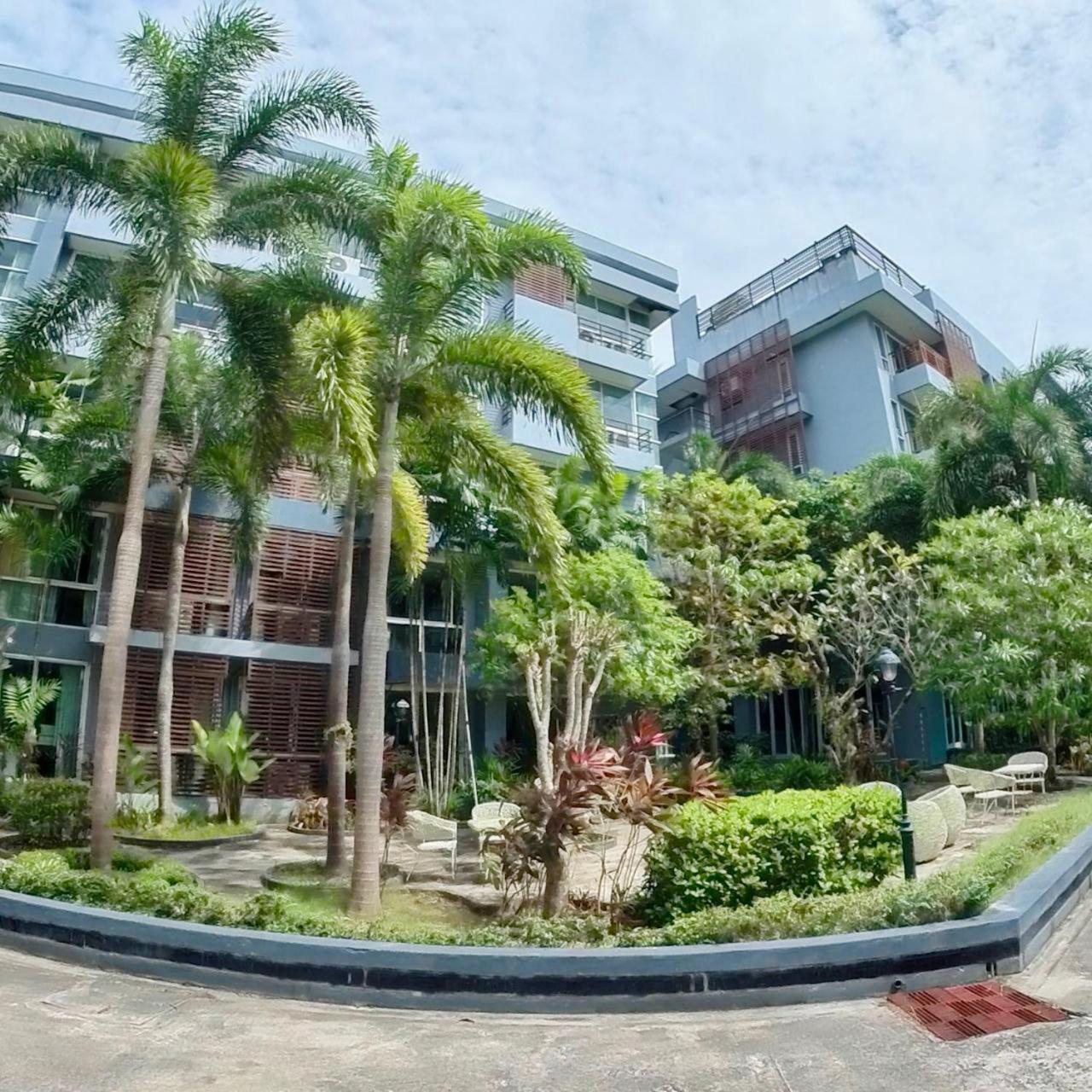 The Kris 2 Bedrooms 2 Bathrooms Apartment *