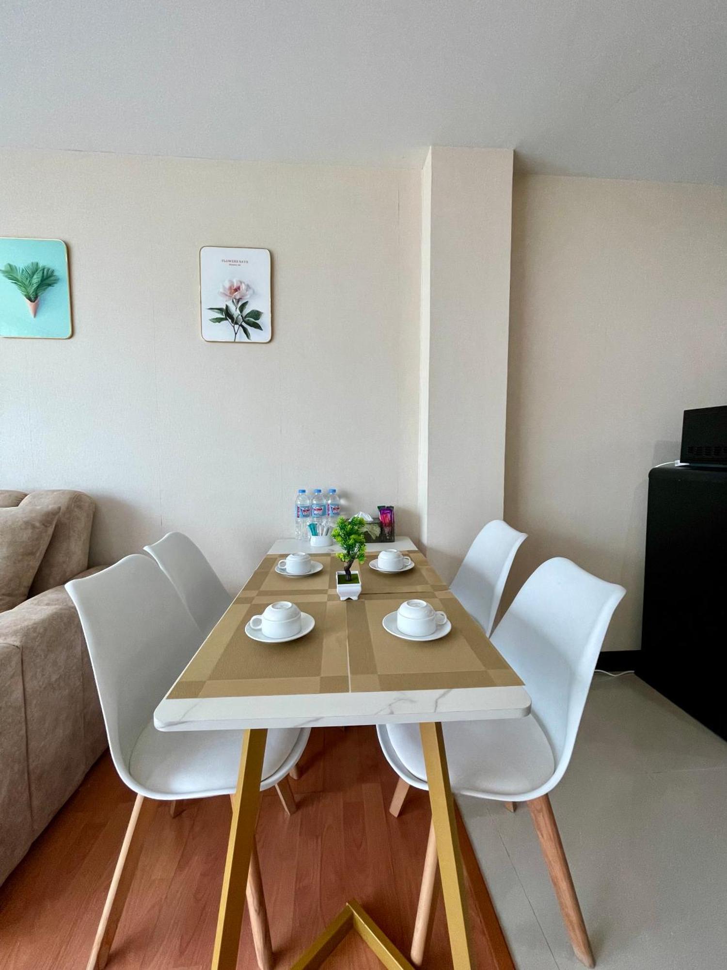 Căn hộ The Kris 2 Bedrooms 2 Bathrooms