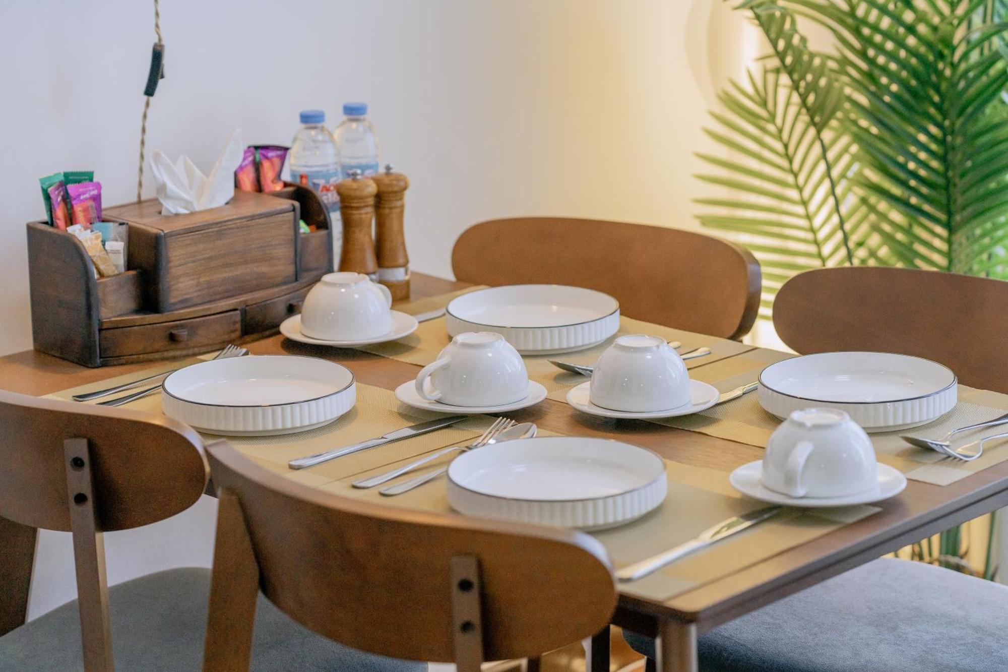 The Kris 2 Bedrooms 2 Bathrooms Căn hộ *